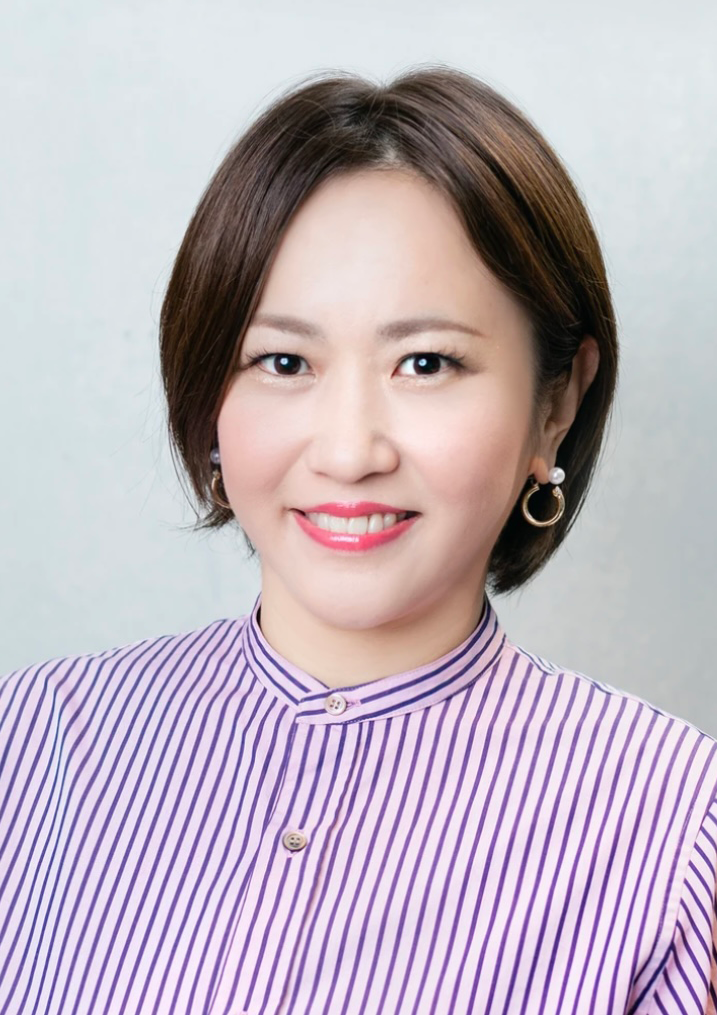 三輪　記子