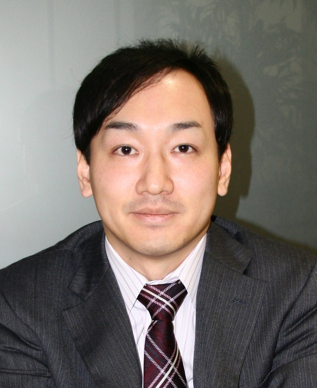 鈴木　涼介