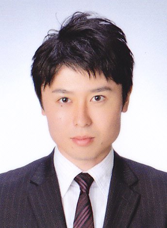 二木　康晴